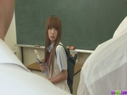 Новенькая в японской школе для девочек